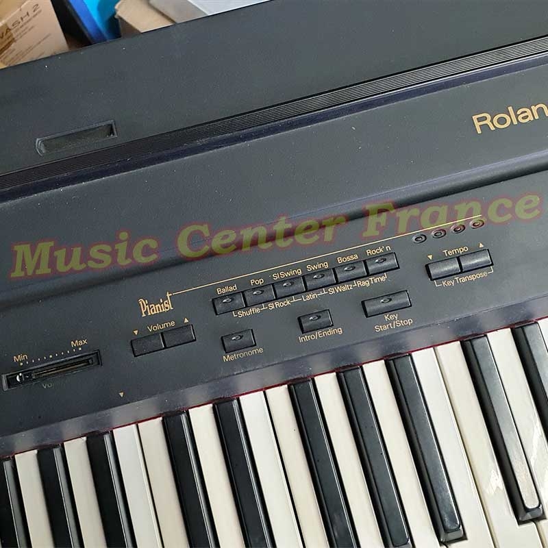 Roland EP85 synthétiseur synthé réparation touche vue effet1