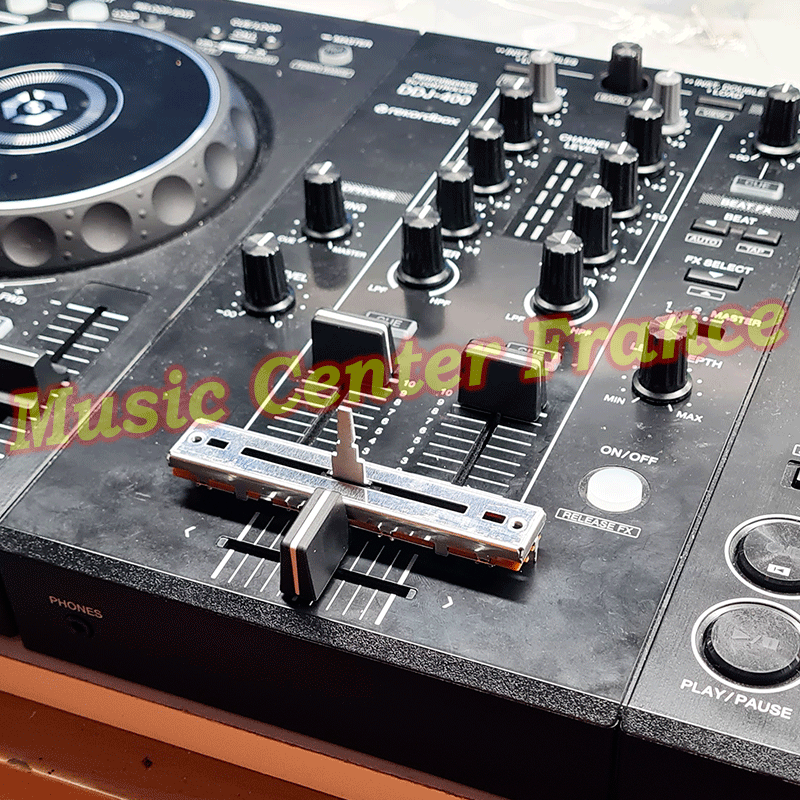 Pioneer DCV1023 DCV1023 cross-fader pour contrôleur numérique DDJ-400 vue 3 Music Center France